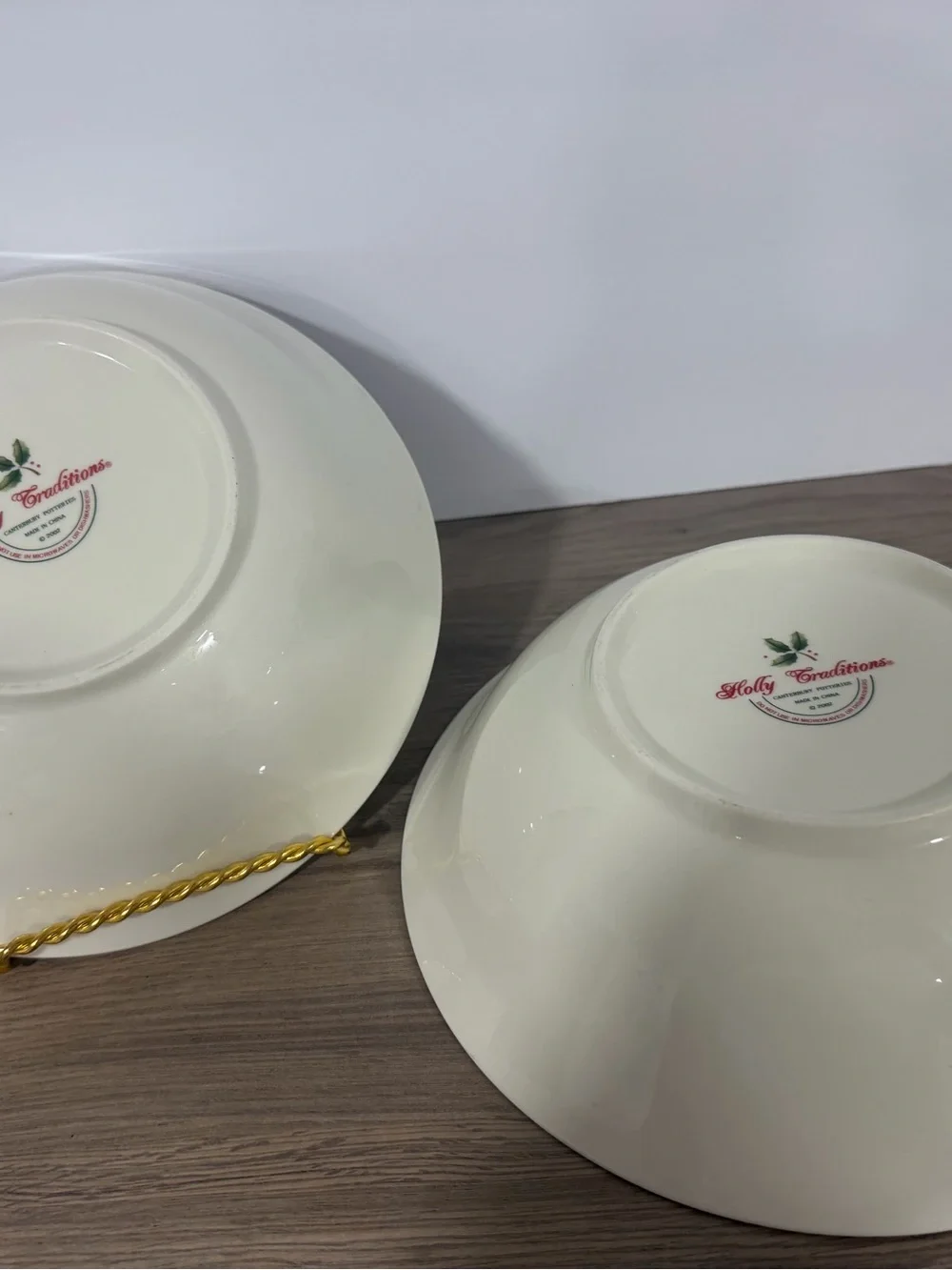 Holiday Traditions Ceramic 9in Holly Christmas Bowls White/Green/Red Set of 2